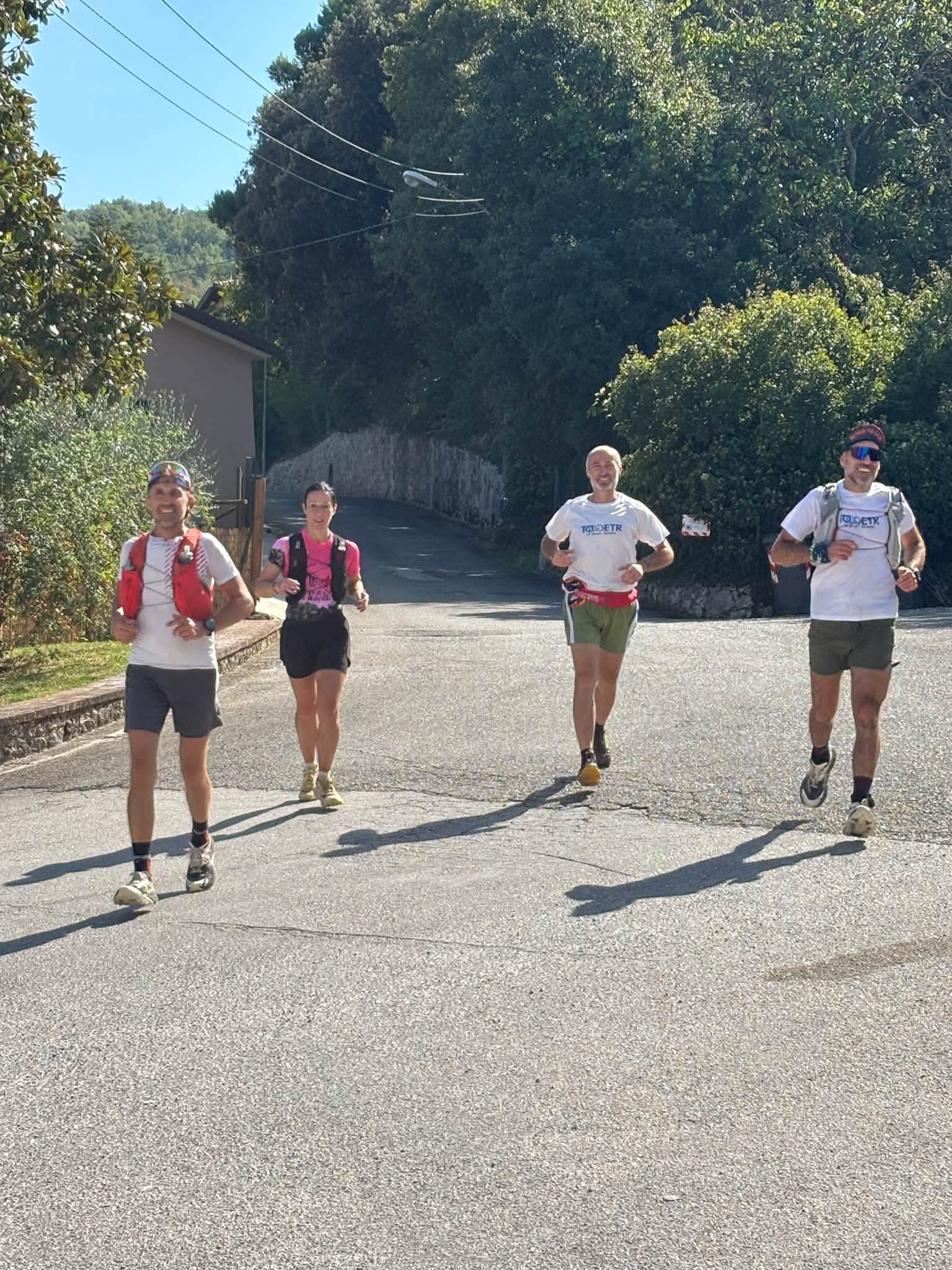 immagine notizia (ptn)  Avigliano Umbro: quattro appassionati di trekking coprono il Cammino del Lago Tiberino in poco più di 13 ore